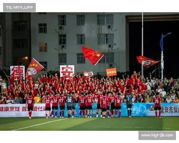 深圳街超“贺岁杯”开幕，前国脚胡志军亮相社区赛事